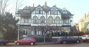 nr. 32 rechts van de afbeelding