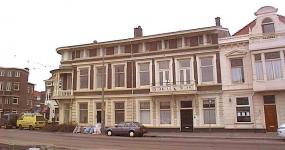 v.l.n.r. nrs. 10 en 9