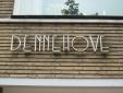 belettering boven entree