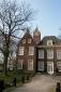 kasteel met voortuin